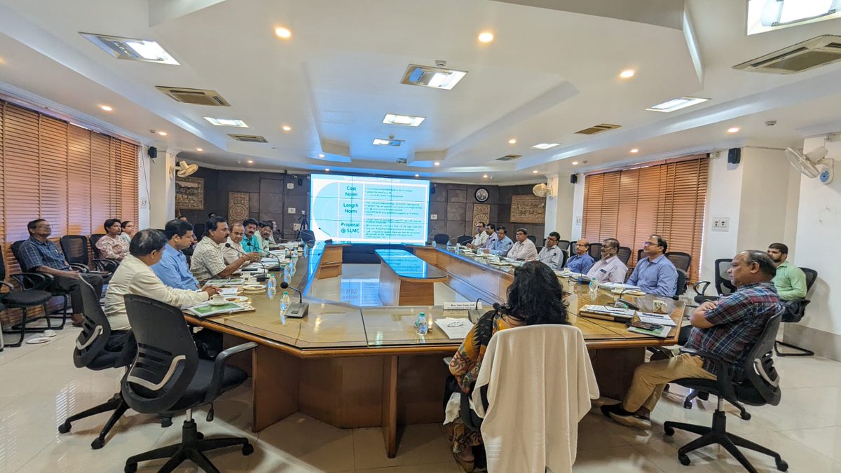 OdishaWater's tweet photo. Making available water through multiple means; leveraging #Technology for #EfficientWaterUse and #Collaborating with #EminentAgencies stressed on.
@_anugarg, DC-Cum-ACS, chaired the #StateLevelMonitoringCommittee meeting for #CommandAreaDevelopment today.
@CMO_Odisha @TukuniSahu https://t.co/o6BxhUYLVV