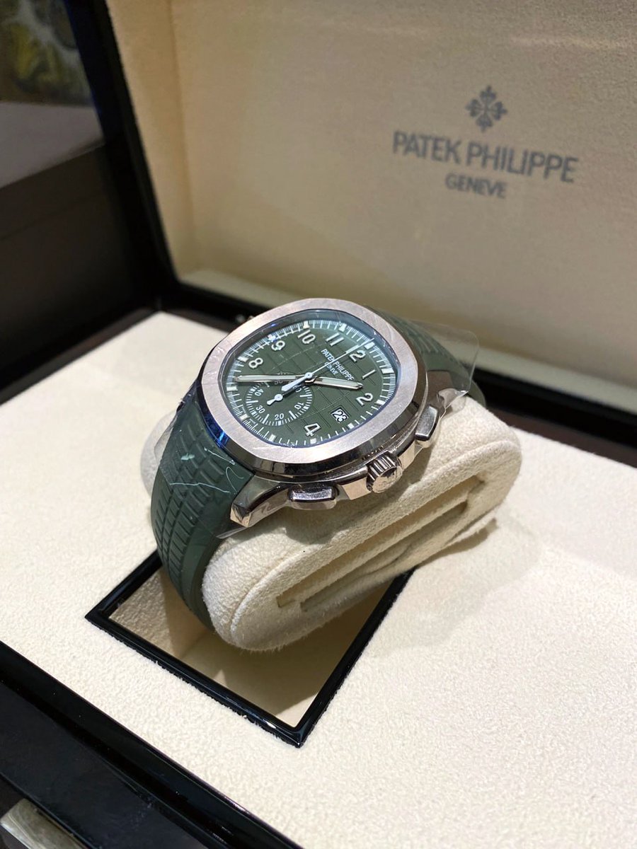 LittleFia11's tweet image. The Patek Philippe Aquanaut is designed for the modern explorer. It draws on the boundless energy and free spirit of the oceans and incorporates them into its innovative design and superb craftsmanship. ⌚️🌊🌟#Maryland #keepall #gmt #sprite #rolex #love #monogram #eclipse