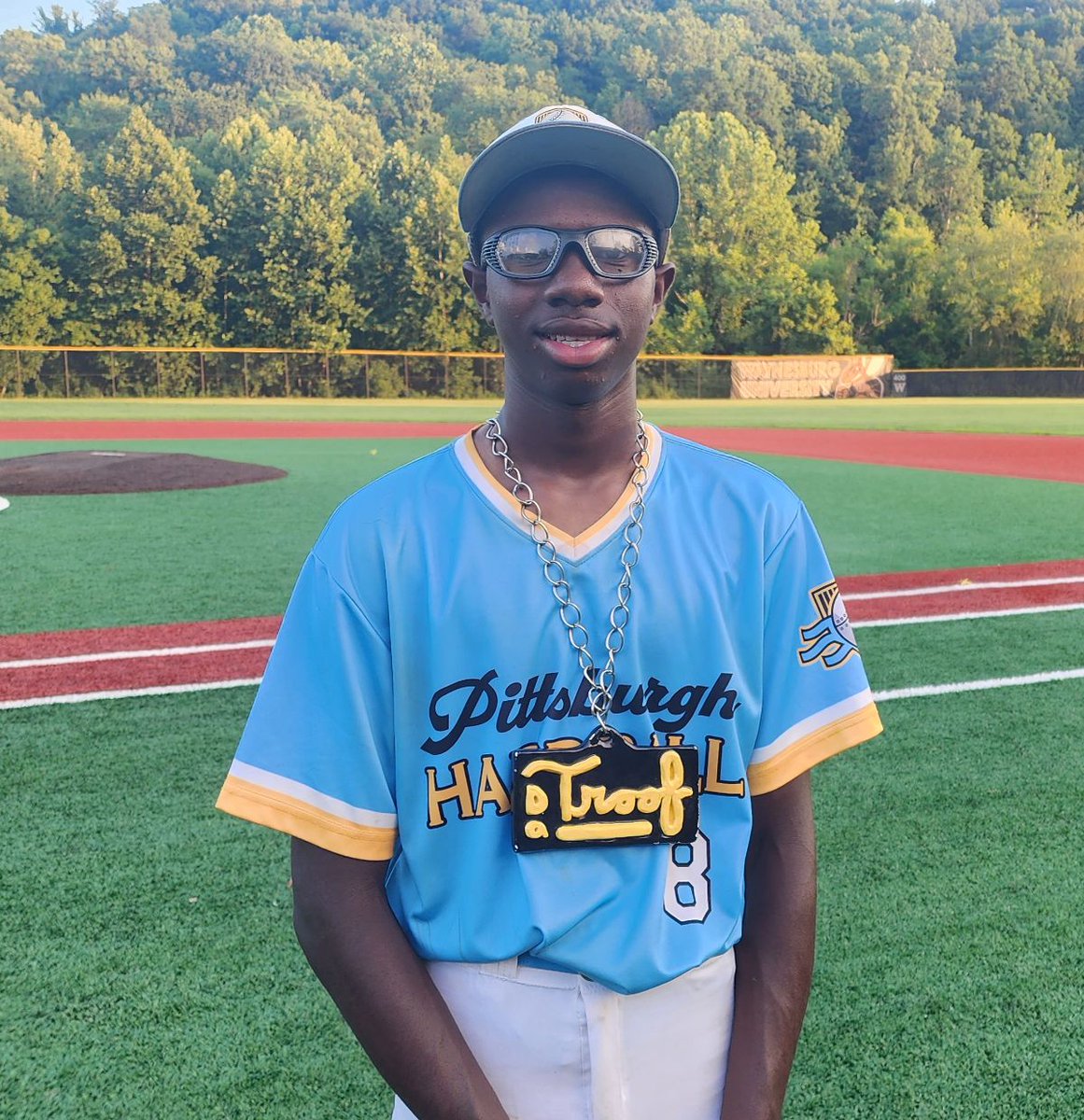 PGH_Hardball's tweet photo. S/o to 2026 Catcher Roman Gray (Pittsburgh Science & Technology Acadmey) for being a solid wall behind the plate for our 15U team all season! In the past two weeks he's throw out 6 runners! Roman also had the game winning hit last night! Great work Roman!
#DaTroof https://t.co/iNx6oCpK95