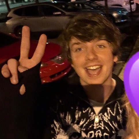 ✌🏼