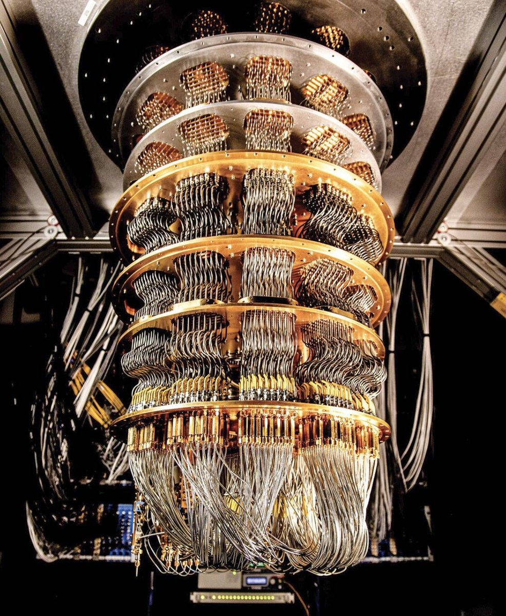 JSweetGR's tweet image. Ο νέος Quantum Computer της Google μπορεί να ολοκληρώσει 47 χρόνια υπολογιστικών εργασιών σε μόλις 6 δευτερόλεπτα. 

Είναι 241 εκατομμύρια φορές πιο γρήγορος από αυτόν που κυκλοφόρησε το 2019! 

Με αυτόν, θα μπορέσουμε να ανακαλύψουμε νέα ιατρικά φάρμακα και εμβόλια εκτελώντας…