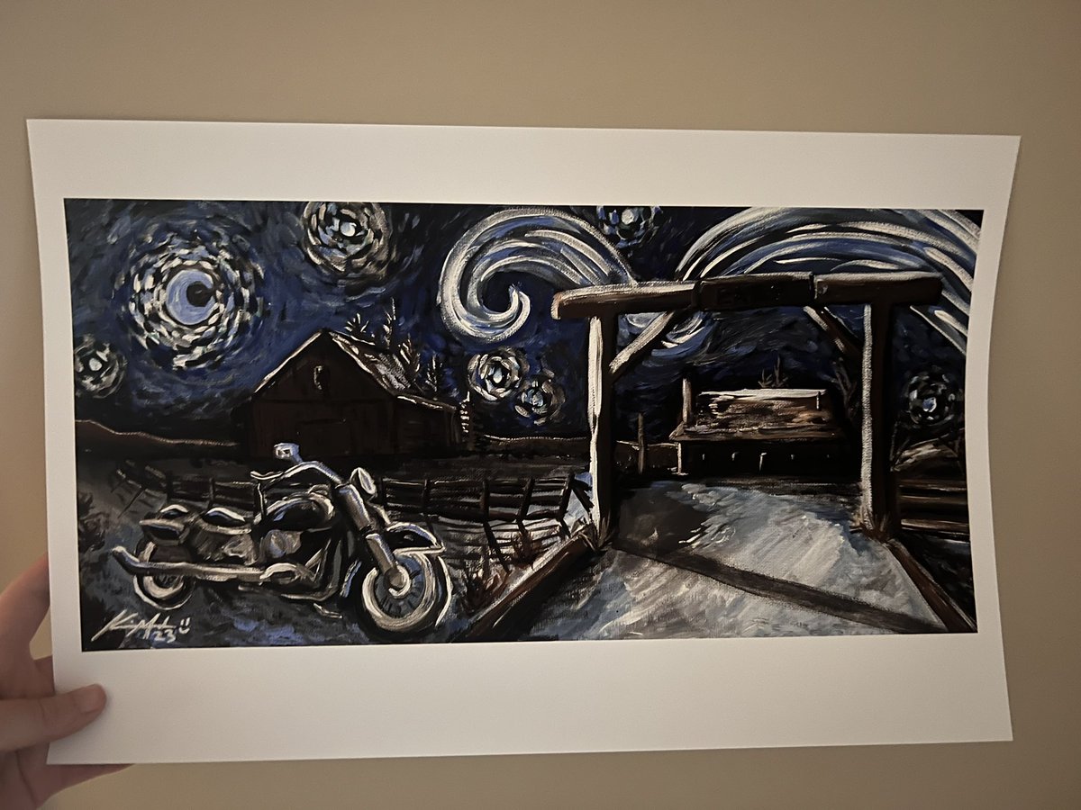 thatwitchygeek's tweet photo. Wishing I was still out there Earpin so obviously I had to finally go pick up a starry night on the homestead painting from my friend @korrinemaher 😍 which y’all should also go get your hands on one!! #WynonnaEarp #BringWynonnaHome https://t.co/TQ9qcxT3kH https://t.co/M4dL8odrxJ