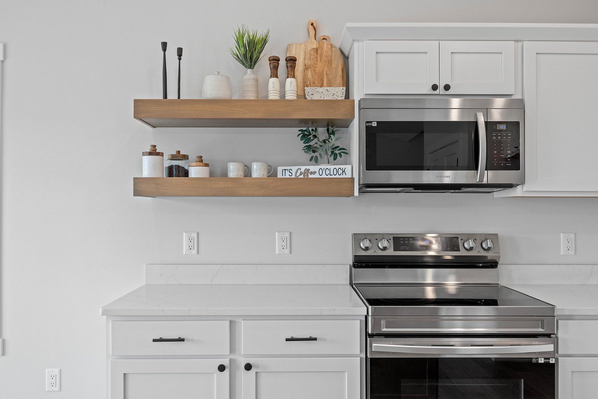 Floating shelves or cabinets? #kitchendesign #kitchenspaces #designerkitchen