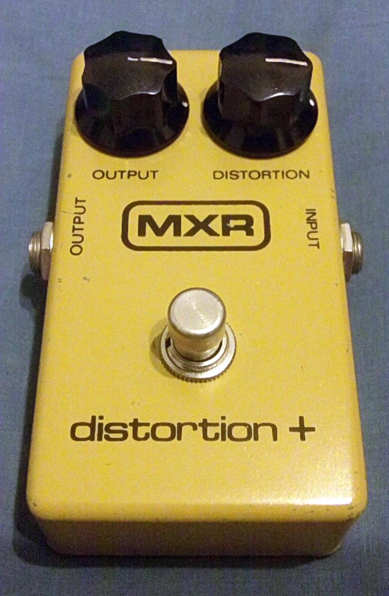 I’m confounded by any and all big muff slander it’s the most important pedal ever made I bought mine at 14 and it’s still on my board - also I love this pedal as well - I’m combatting the pedal hatred with pedal love