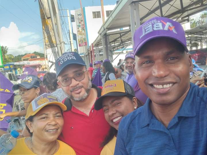 keilin_mota's tweet photo. PLD 100%.
Hato Mayor está encendío con el TOQUE DE BANDERAS. #AguantenQueFaltaPoco
#ToqueDeBanderaPLD https://t.co/0uZFnOLOQ8