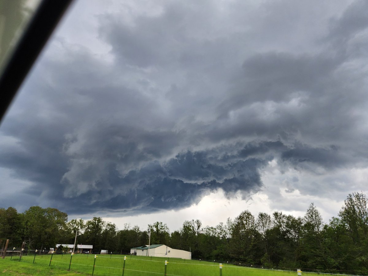 MSJ_2009's tweet photo. Hot Spring County #ARWX @KATVToddYak @zach https://t.co/UaTrlrkpQJ