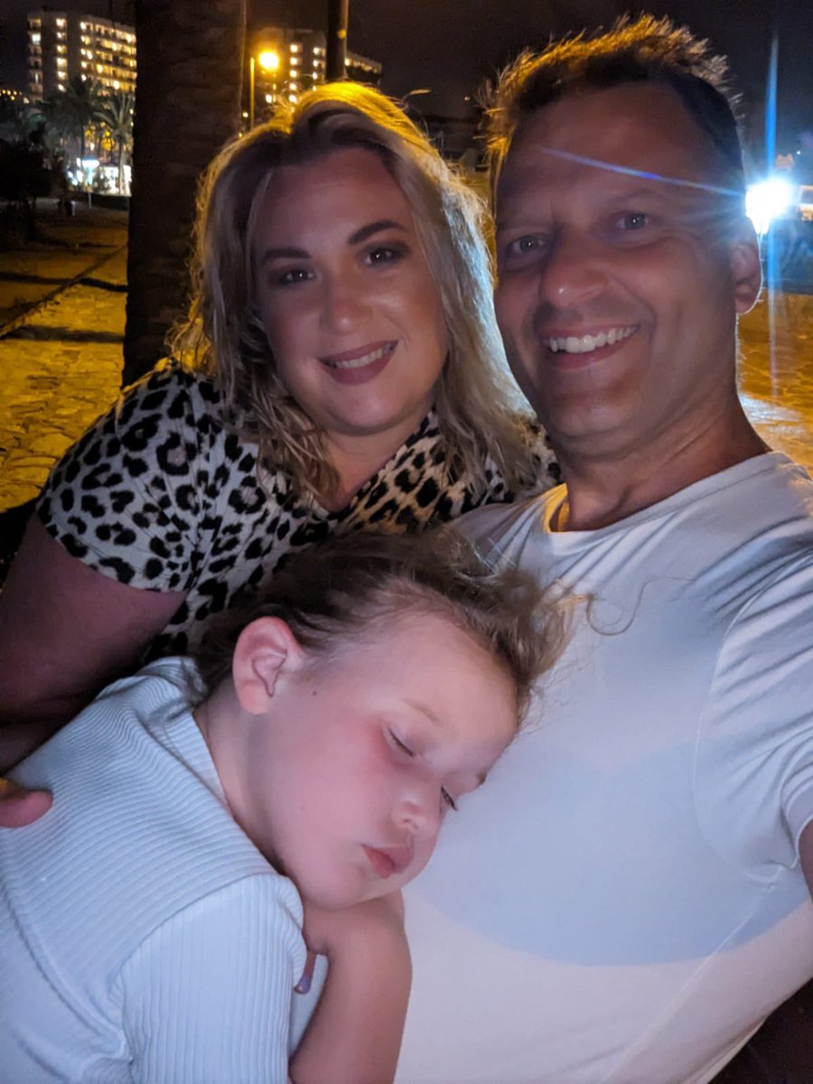 Out of office is officially on! 🌞🌴🌊🥰