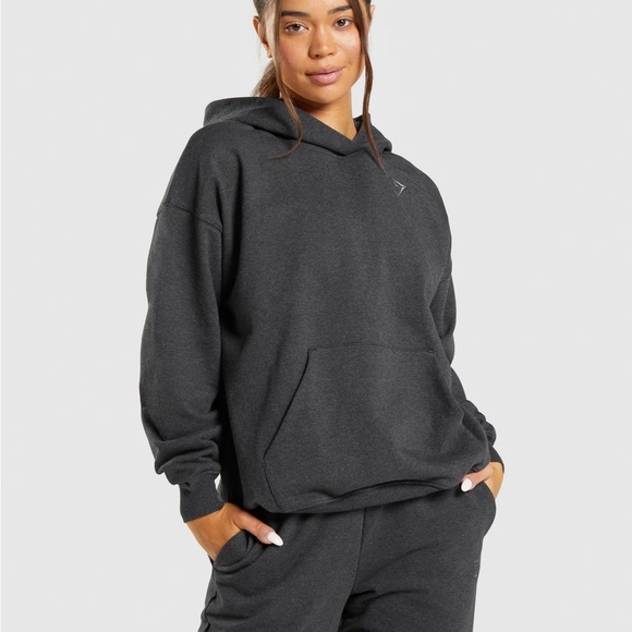 onlifeandstuff's tweet photo. So good I had to share! Check out all the items I'm loving on @Poshmarkapp #poshmark #fashion #style #shopmycloset #gymshark #janieandjack #jcrew: https://t.co/IhI3cSKuEp https://t.co/0NGdnksCbN