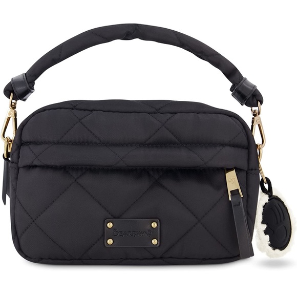 So good I had to share! Check out all the items I'm loving on <a href="/Poshmarkapp/">Poshmark</a> #poshmark #fashion #style #shopmycloset #daisyrose #victoriassecret #bearpaw: posh.mk/UrBx7HdPsBb