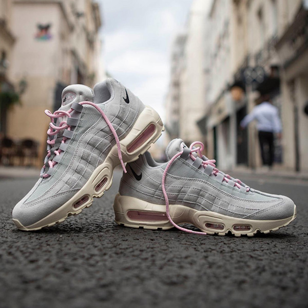 Kicks Deals on X: "👀 Check select sizes under 11 for the grey fog/coconut milk-pink foam Nike Air Max 95 for + FREE shipping! Retail is $185. BUY HERE -&gt; https://t.co/WXQF1rUgCS (