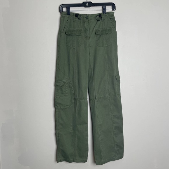 So good I had to share! Check out all the items I'm loving on <a href="/Poshmarkapp/">Poshmark</a> #poshmark #fashion #style #shopmycloset #handmade #shein #brandymelville: posh.mk/JuGl5kLbmBb