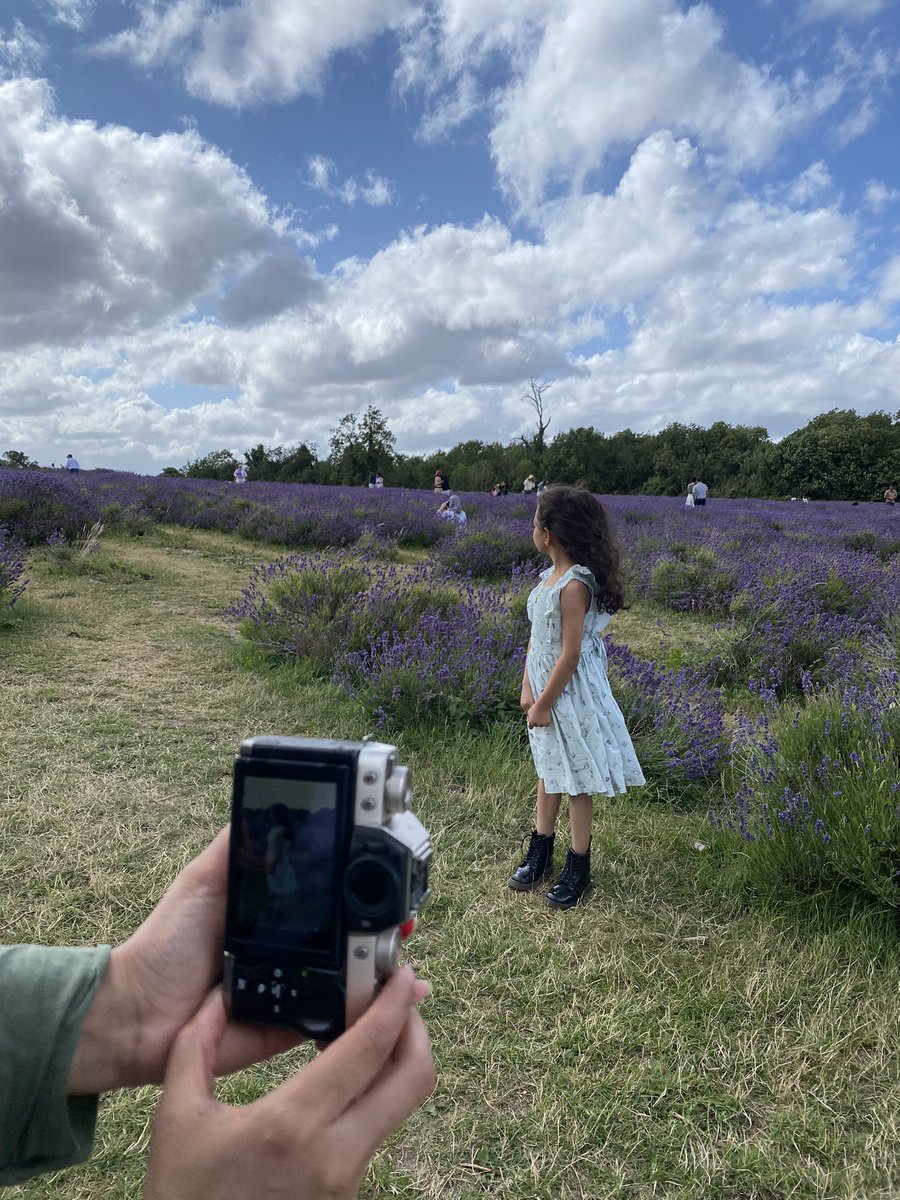 Reem_kharji's tweet photo. تتوقعون عجبتها الصوره 😍

Mayfield Lavender Farm

1 Carshalton Rd, Banstead SM7 3JA, United Kingdom https://t.co/dqGTxuO9pi