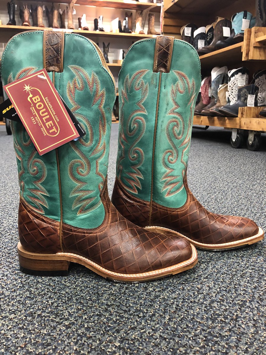 Hey Stampeders! New Men’s and Ladies Boulet boots just came in. Embossed basket weave on the foot in a beautiful brown. Limited stock, come in and try them on. 
Shop 24/7 at stampede.ca
Call (Vancouver) 604-574-7427
Toll free . 1-800-745-5511
Info@stampede.ca