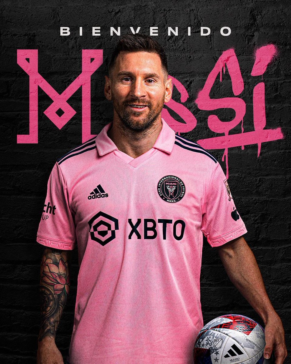KwesiFCB's tweet photo. #Messi𓃵 is here

#InterMiamiCF
#InterMiami https://t.co/3KfnUyjMGw
