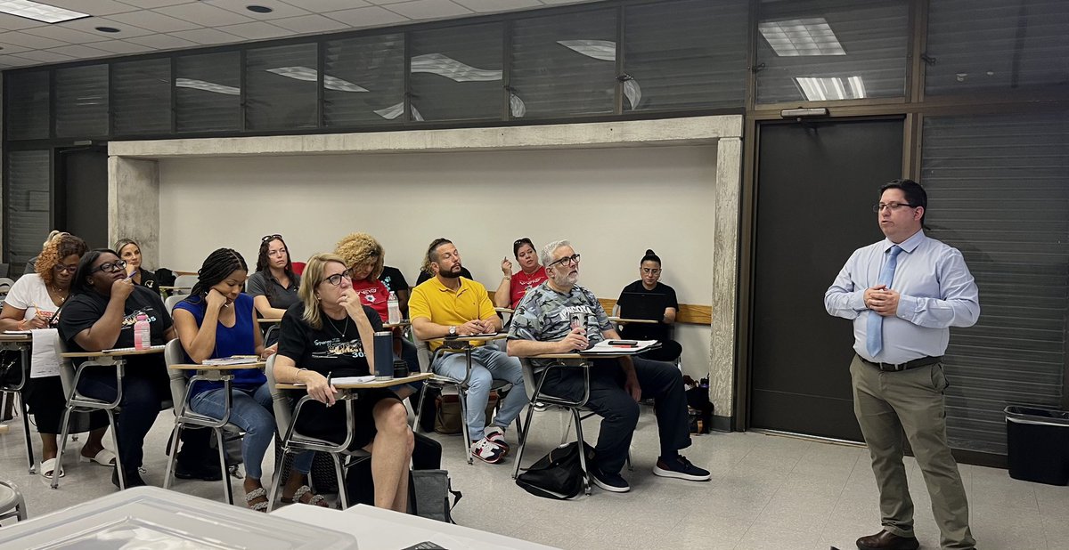 palmtreepics's tweet photo. Extremely grateful to have been part of @SynergyMDCPS Synergy X: A Decade of Excellence, M-DCPS’ premier summer professional development.
https://t.co/5aZ7cbD7ZJ
Special thanks to @TraceyDCrews for featuring the @mdcps Office of Communications
#MDCPSSynergy #YourBestChoiceMDCPS https://t.co/PCpT4uhF86