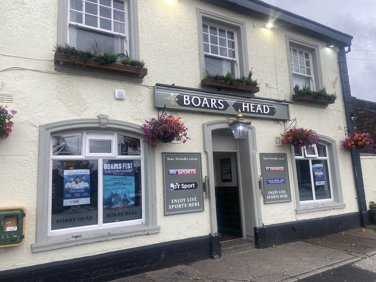 penlakesaturday's tweet photo. New sponsor!
@penlakesaturday have teamed up with the The Boars Head for are post match venue and shirt sponsor π
Providing quality food and best value drinks around π thanks again and the boys are looking forward to that after match pint πΊ
#upthelake https://t.co/s8vqRyfh7w