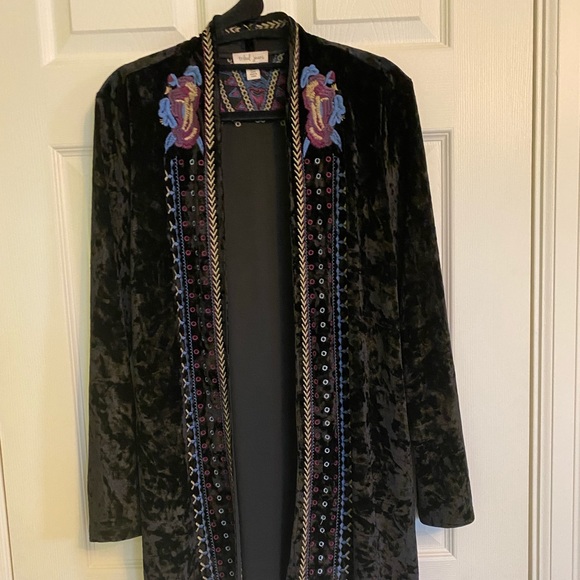 So good I had to share! Check out all the items I'm loving on <a href="/Poshmarkapp/">Poshmark</a> from @byoutiful365 #poshmark #fashion #style #shopmycloset #handcrafted #tribaljeans: posh.mk/V5IuYP2xsBb