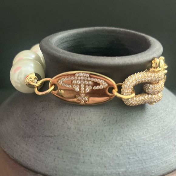 Retropolitan tweet media