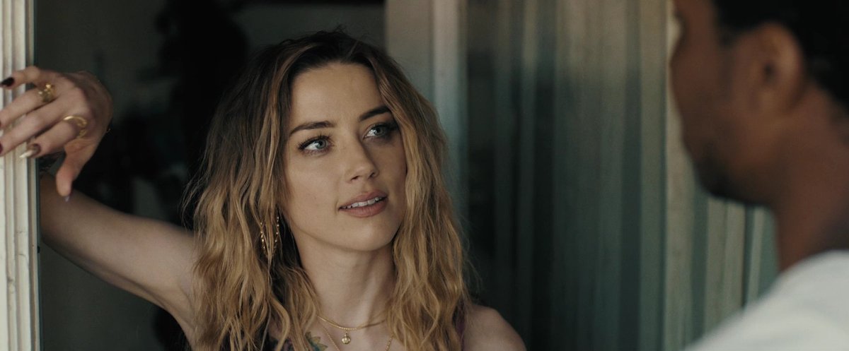 RT @artsaheard: amber heard in ''gully''. https://t.co/QBNh4uZWzM