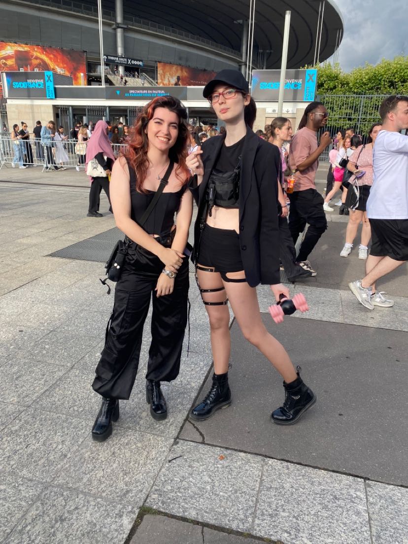 SeJuYu's tweet image. Bonjour j'ai vue @HortyUnderscore 💜✨