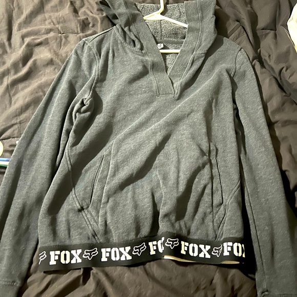 beyond_attire's tweet photo. So good I had to share! Check out all the items I'm loving on @Poshmarkapp from @MaryBoulette1 @Posh_Rox #poshmark #fashion #style #shopmycloset #fox: https://t.co/6OxqydAQen https://t.co/lpPnsOe9oO