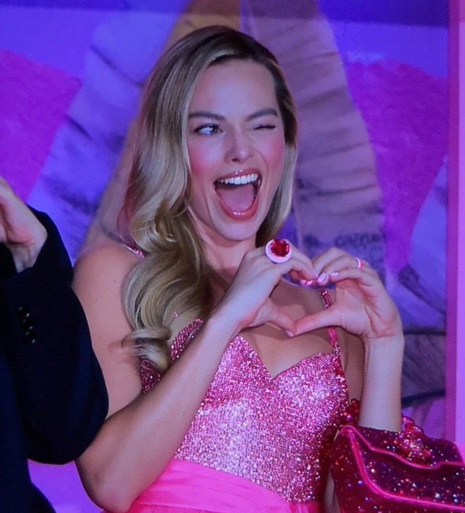 <a href="/zendayaaaz/">Zen</a> BIG BIG LOVE FOR YAAAA 💖💖💖💖💖💖💖💖✨️✨️✨️✨️✨️