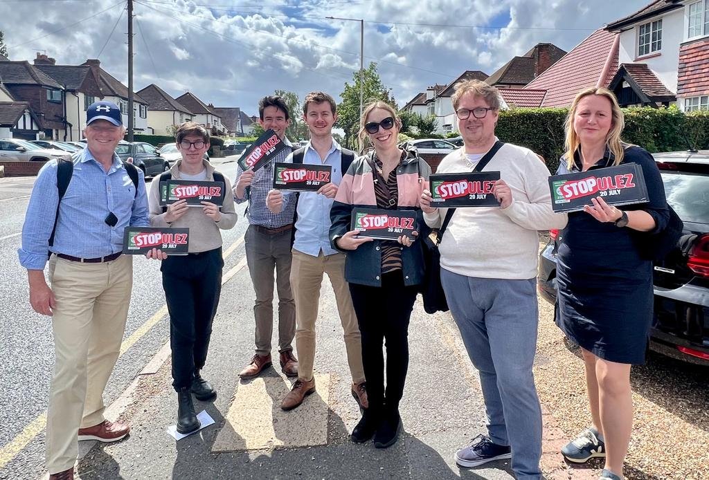 Great to be out in #UxbridgeAndSouthRuislip today campaigning for <a href="/tuckwell_steve/">Steve Tuckwell</a>. Lot's of people supporting the campaign to stop the #ULEZ.

Will be back on polling day.