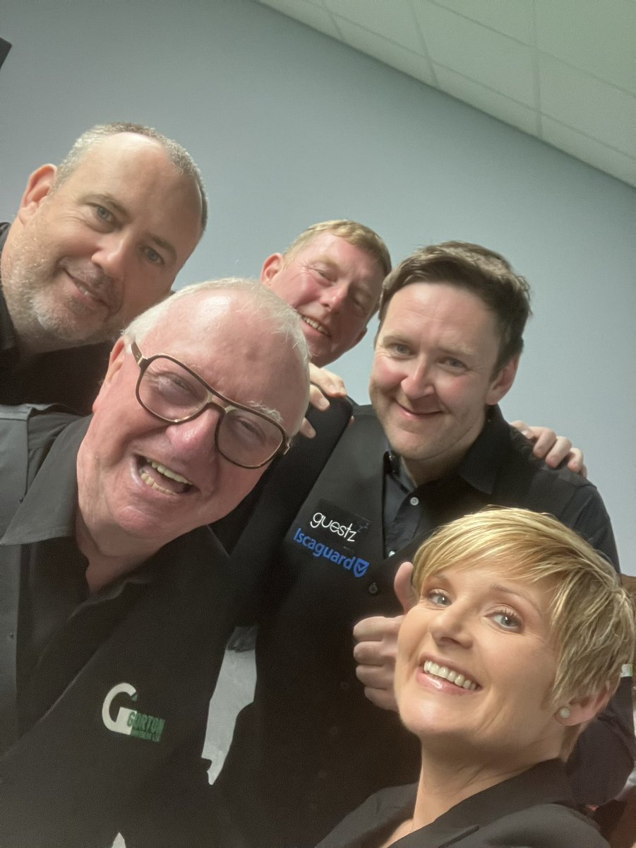 Femaleref's tweet photo. Lots of fun working with these guys this weekend @LeeGorton3 (ricky walden) @dennistaylor147 @markwil147 (just missing @leewalker147 in the pic ๐) #snookerfamily #femaleref #lovemyjob https://t.co/OUxvf4yk4i
