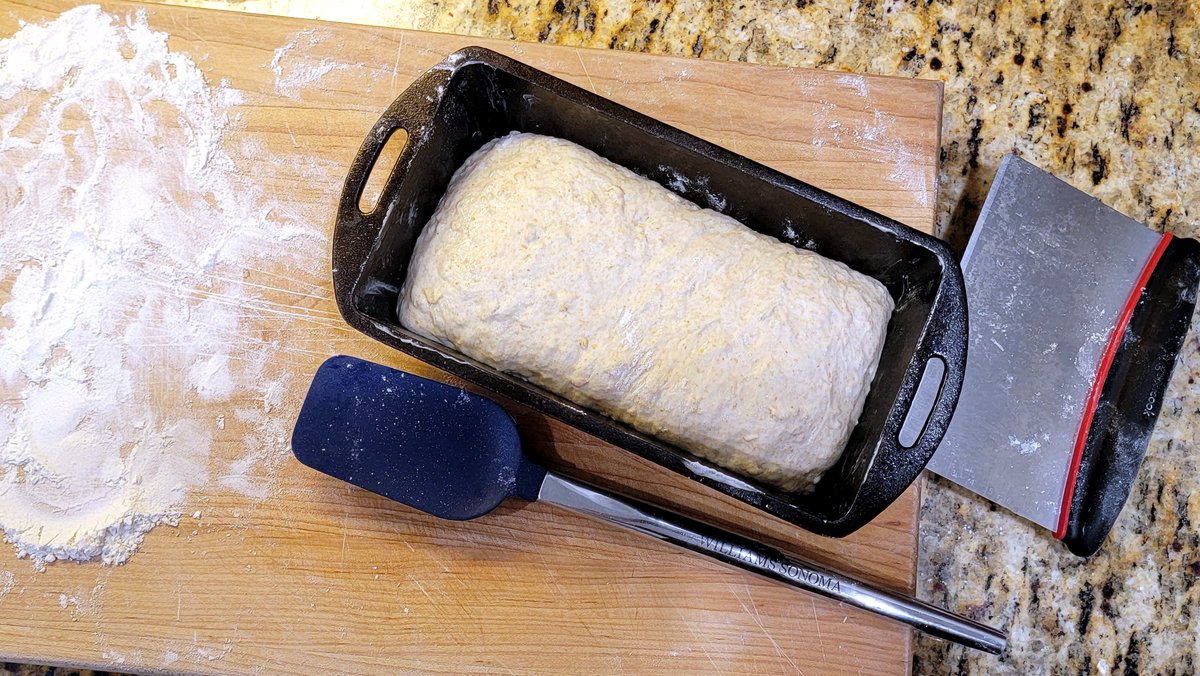 EricTaubert's tweet image. This morning's bake: Soft Maine-Maple Oat Sourdough Sandwich Bread.

This would work great for a French Toast presentation...

#sourdough #realbread #bread #nocommercialyeast #mainemaple #maple