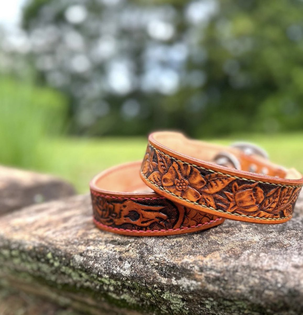 MackLeather's tweet photo. Custom puppy collars!

Hand tooled, hand stitched, high quality.

🐶🐕🦮🐩🐕‍🦺🐾🦴

https://t.co/tAfIapwM6m https://t.co/VmKDBvTvJO