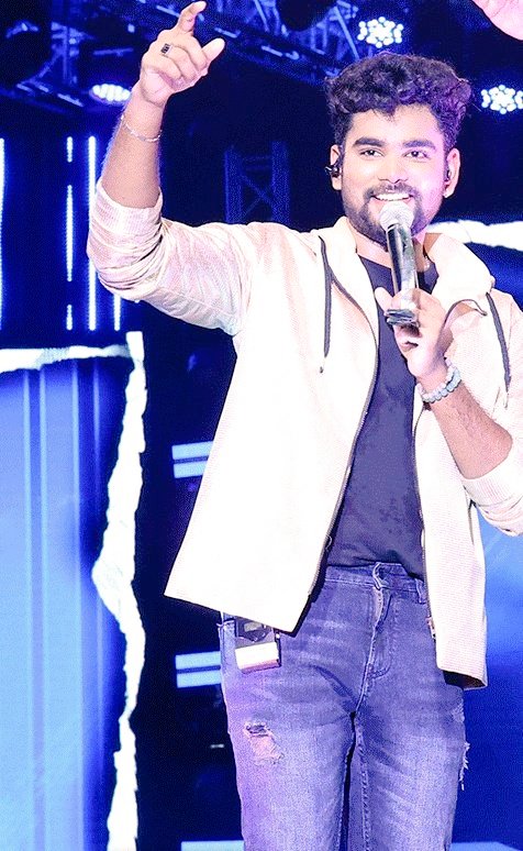 rockstar_samvishal.7 tweet media