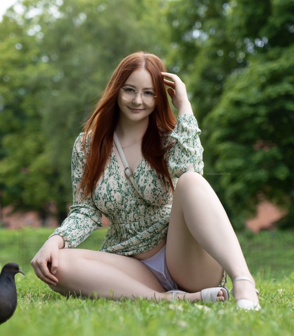 I love walking in the parks☺️ This time I was accompanied by pigeons😄 https://t.co/OwclutKuJb