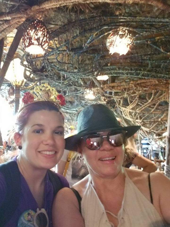 urbangeek87's tweet photo. I truly expected a text from you at midnight. It's still a shock you're gone. I love you, mom, and miss you so much. ❤️❤️❤️❤️ #grief #firstbirthdaywithoutyou #missyou #loss #mom #loveyouforever https://t.co/uTv64yWIuA