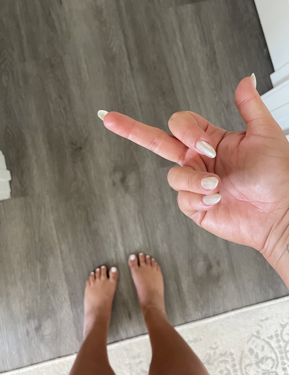 leila lewis ♡ onlyleila on Twitter: "RT @iwantleila: send for my pedicure $leilalewisx