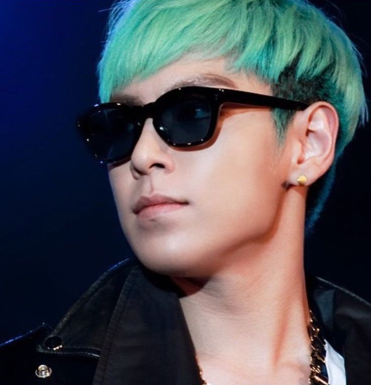 tttoparchive's tweet photo. T.O.P

#TOP #TTTOP #CHOISEUNGHYUN #최승현 #탑 https://t.co/3ChL4vhyzD