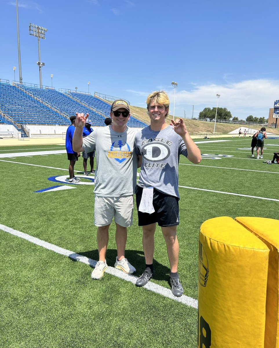 jed_ross1's tweet photo. Had a great time @ASURamFootball camp today! @KevinKilmer https://t.co/1DoxEJXsb9