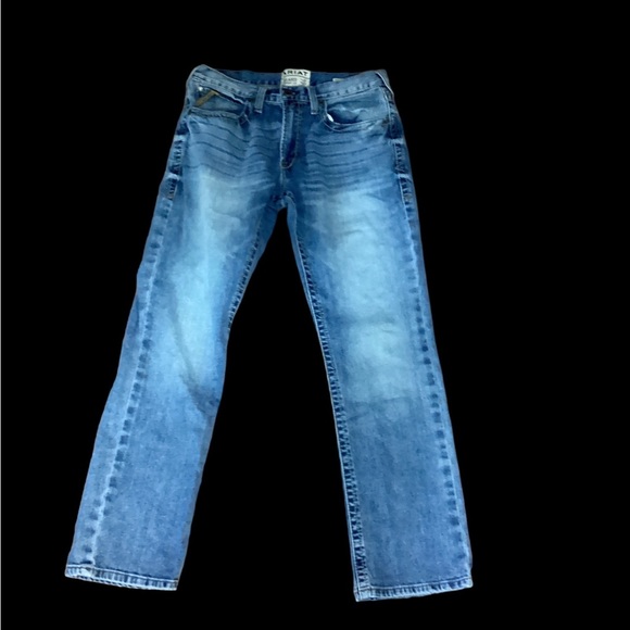 So good I had to share! Check out all the items I'm loving on <a href="/Poshmarkapp/">Poshmark</a> #poshmark #fashion #style #shopmycloset #fashionjewelry #styleco #ariat: posh.mk/N6XRVUiCsBb