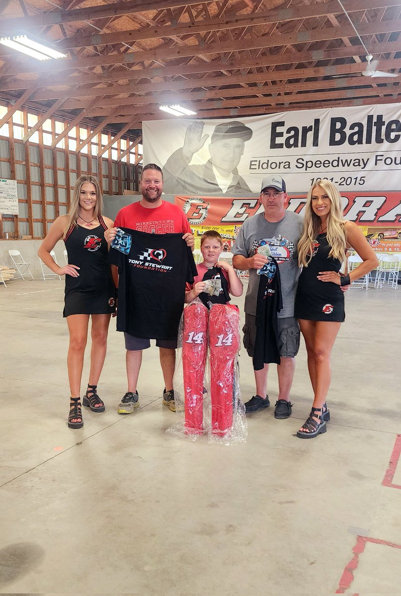 14TSF's tweet photo. #Congratulations to our winners of The Knight Before #cornholetournament at @EldoraSpeedway‼️ Sending a #hugethankyou to everyone that joined us for the #tournament and #raffle ‼️ #greattimes https://t.co/WIn160aecZ