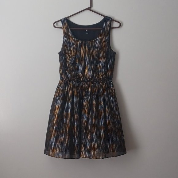ale20106's tweet photo. So good I had to share! Check out all the items I'm loving on @Poshmarkapp #poshmark #fashion #style #shopmycloset #izbyer #lively #luckybrand: https://t.co/pgSyZTdRW1 https://t.co/AxQ7cLVMgY