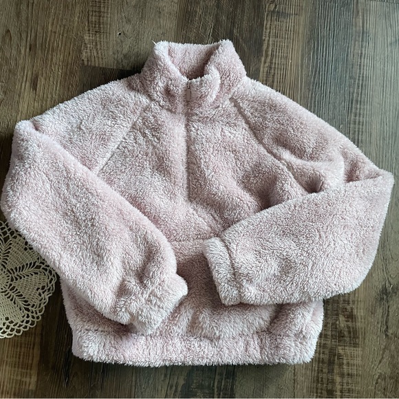 So good I had to share! Check out all the items I'm loving on <a href="/Poshmarkapp/">Poshmark</a> #poshmark #fashion #style #shopmycloset #cooper #gap #aeropostale: posh.mk/z7pyKdrCsBb