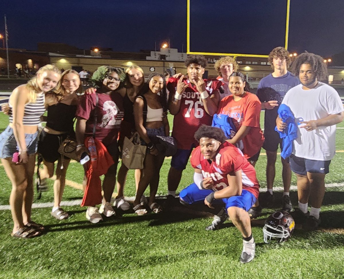 Good see my guy do it one more time representing <a href="/LCHSAthletics/">LCHSAthletics</a>. Thank you to all the coaches that made this possible.  Shout to Jarvius and the crew for stopping by to cheering Tylen and Andre on! As always they took care of business
