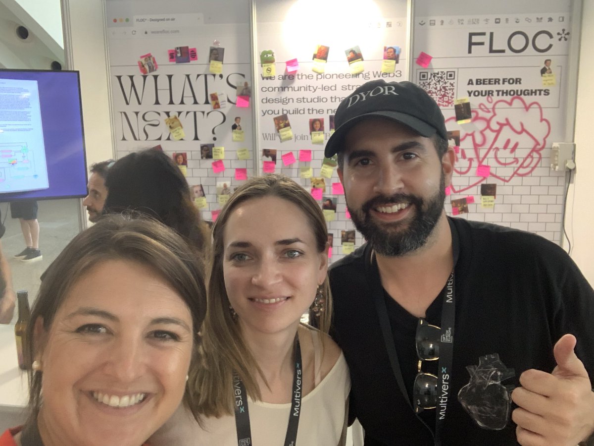 The coolest booth at @nftshoweurope is <a href="/wearefloc/">FLOC*</a> 🍻🍻🍻Lovely enjoying it with my dear friend Anna Fedulow