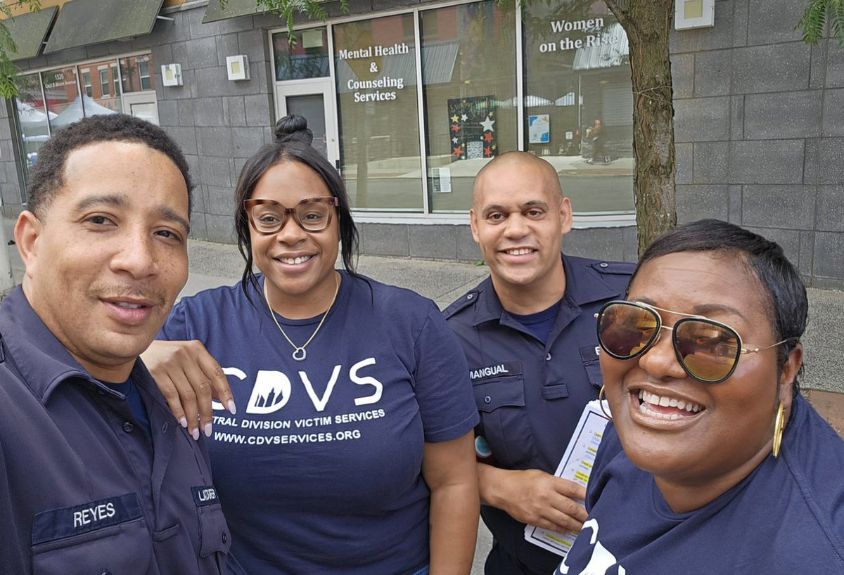 PFD Recruitment is out at the Temple Jazz Fest located at 17th and Broad St. Come check us out and ask us about our open applications! <a href="/PhillyFireDept/">Philadelphia Fire</a> <a href="/pfdexplorer1873/">Philadelphia Fire Explorers Post 1873</a> <a href="/PhiladelphiaGov/">City of Philadelphia</a> <a href="/ThielAdam/">Adam K. Thiel</a>