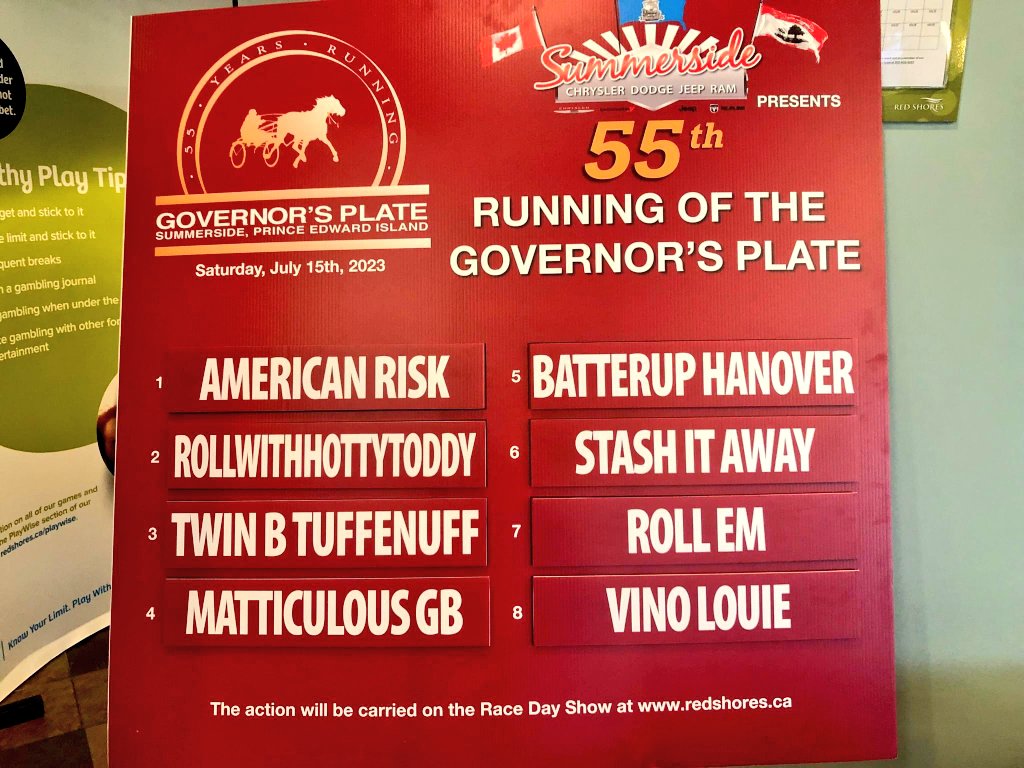 RobertReidJr's tweet photo. I had a great time competing against @DawnLupul & @gocashking in the @Red_Shores #HarnessHandicappingChallenge and it was a thrill to come out on top in the final dashes. The excitement for #HarnessRacing in PEI continues tonight with the 55th Governor's Plate at Summerside. 1/2 https://t.co/cYqCuW5YLV