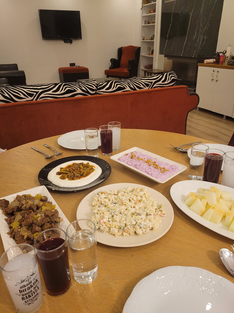 girls night yapalimmm dedikkk <a href="/NisaMehli/">Nisa</a> <a href="/ozgeyildizogluu/">Ozge 🌶️</a>