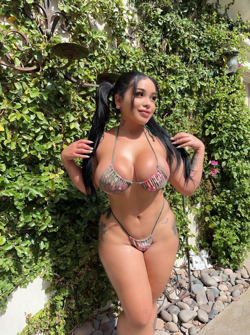 1 pic. Aphrodite ?‍♀️ https://t.co/avBDPGPMyJ