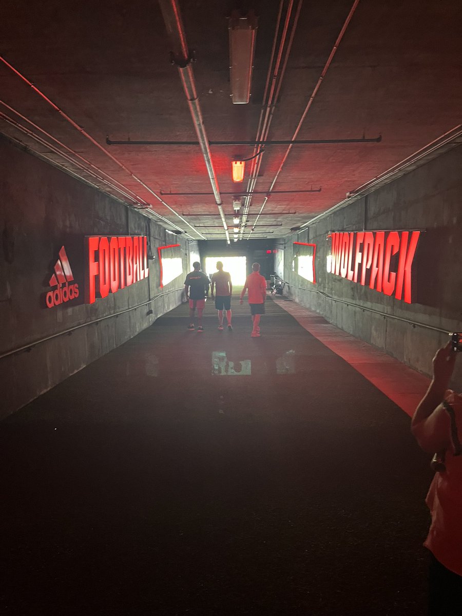 JHoomani's tweet photo. @SavageWolvesNIL Thanks for an incredible experience today. Go Pack! https://t.co/ZnRfD187UR