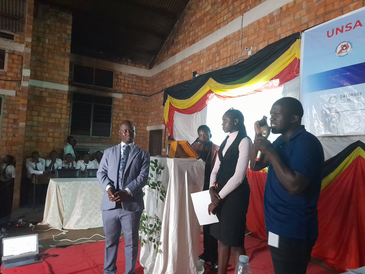 UNSA_Debates's tweet photo. #BreakingNews: We have a champion🏆 Congratulations to St. Andrea Kaahwa College, the Bunyoro Sub-Regional Champions of the #UNSSDC23 Debate Qualifier.
📢 This exciting announcement was made by the CA @AyebareDenise &amp; DCA Paul Oyala
Kudos to the winning team👏
#EndAIDS2030Ug https://t.co/OOOpemmH9f