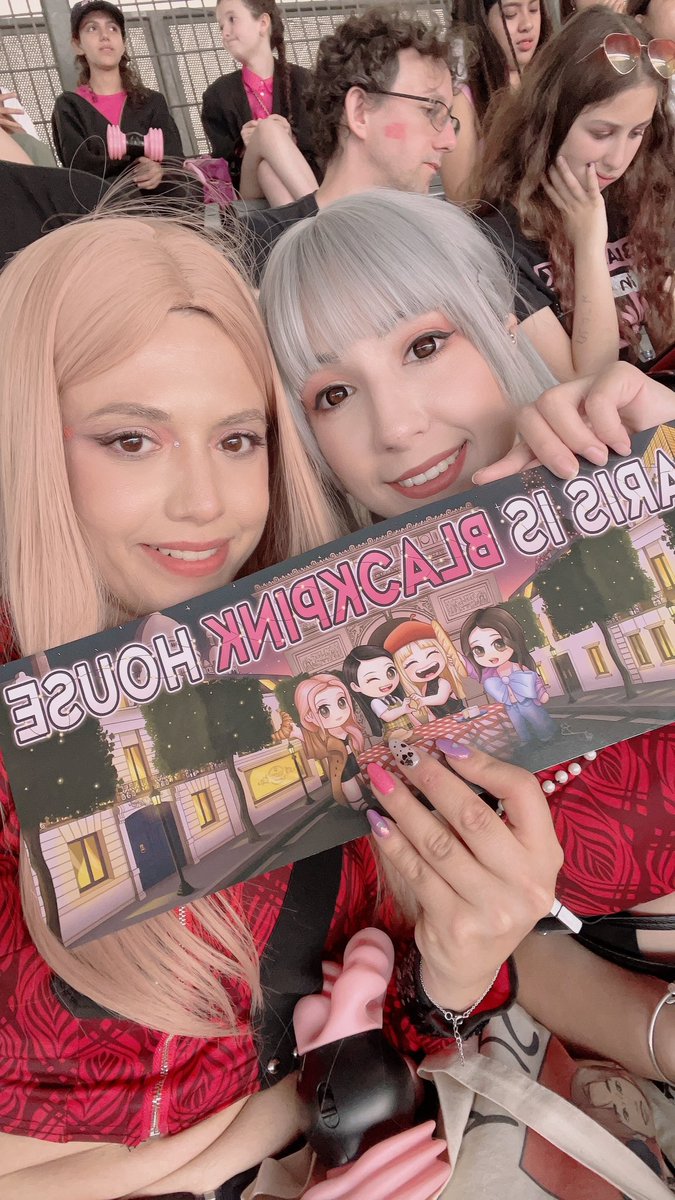 Merci <a href="/BLACKPlNKFRANCE/">🌷BLACKPINK FRANCE 🇫🇷 - FANBASE</a> @Blackpinkfrr @RoseBlackPinkFr <a href="/TeamJennieFr/">Team Jennie France</a> <a href="/lalisafrr/">LISA FRANCE ! ᡣ𐭩</a> <a href="/RoseparkEurope/">Rosé Europe 🇫🇷</a> <a href="/EuropeJennie/">Jennie Europe</a> pour la bannière on est prêtes 💕🖤