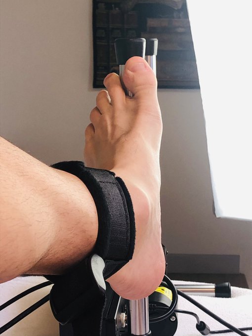 Have a good Saturday evening, everyone! #feet #feet_pic  #feetfethish #feet_lover https://t.co/ekDVD<a href="/tag/feet"class="tags">#feet</a><a href="/tag/feet_lover"class="tags"><span>#feet_lover</span></a><a href="/tag/feetfethish"class="tags"><span>#feetfethish</span></a><a href="/tag/feet_pic"class="tags"><span>#feet_pic</span></a>